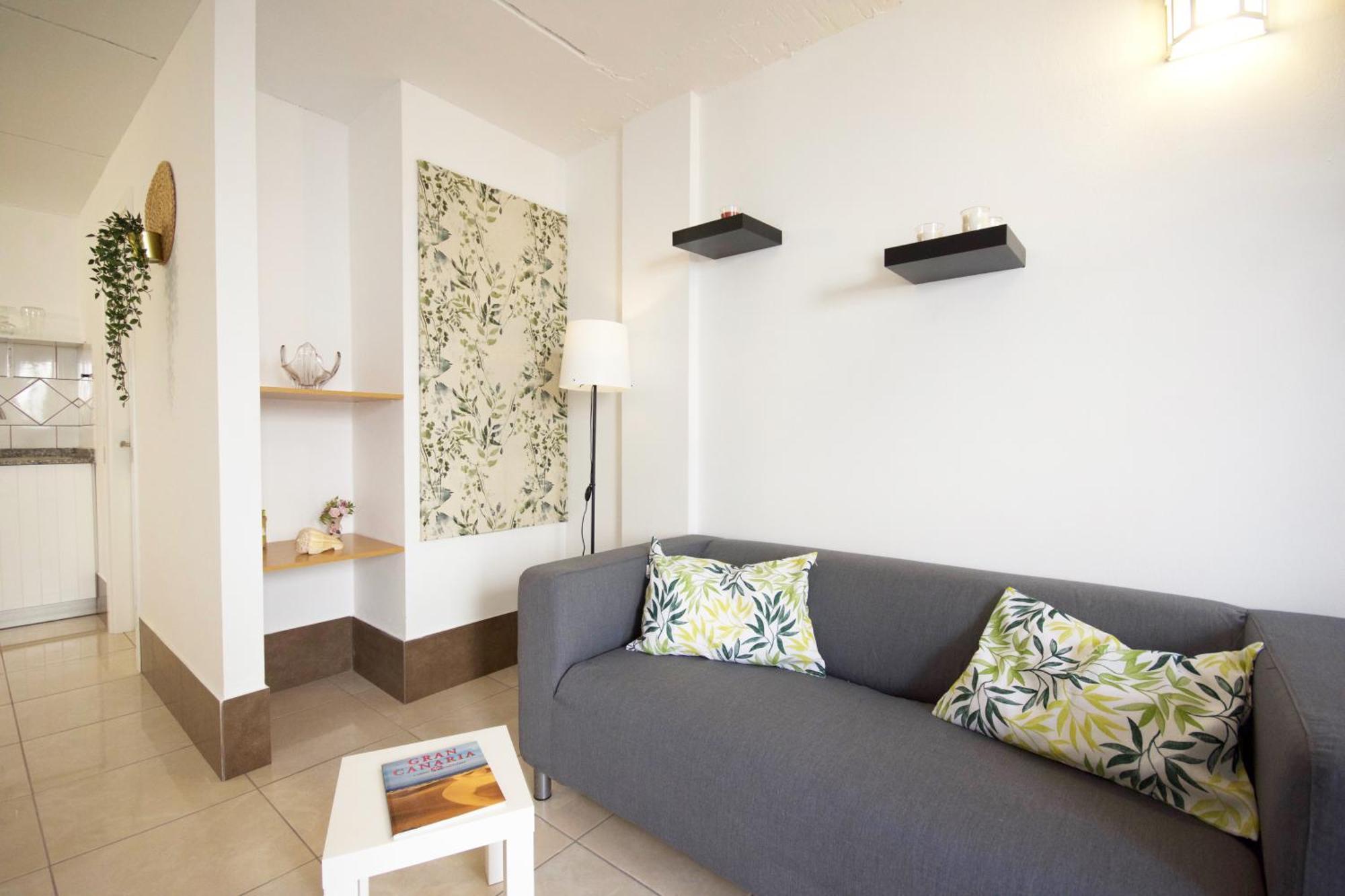 Apartamentos A 10 Minutos Del Aeropuerto Carrizal الغرفة الصورة