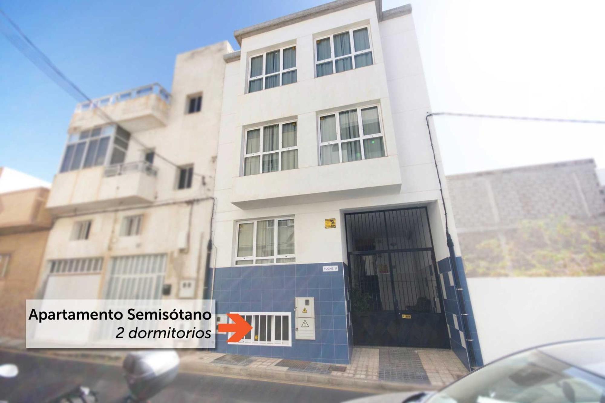 Apartamentos A 10 Minutos Del Aeropuerto Carrizal الغرفة الصورة