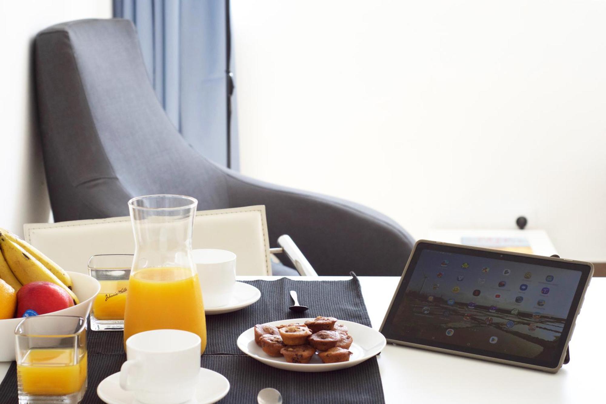 Apartamentos A 10 Minutos Del Aeropuerto Carrizal المظهر الخارجي الصورة