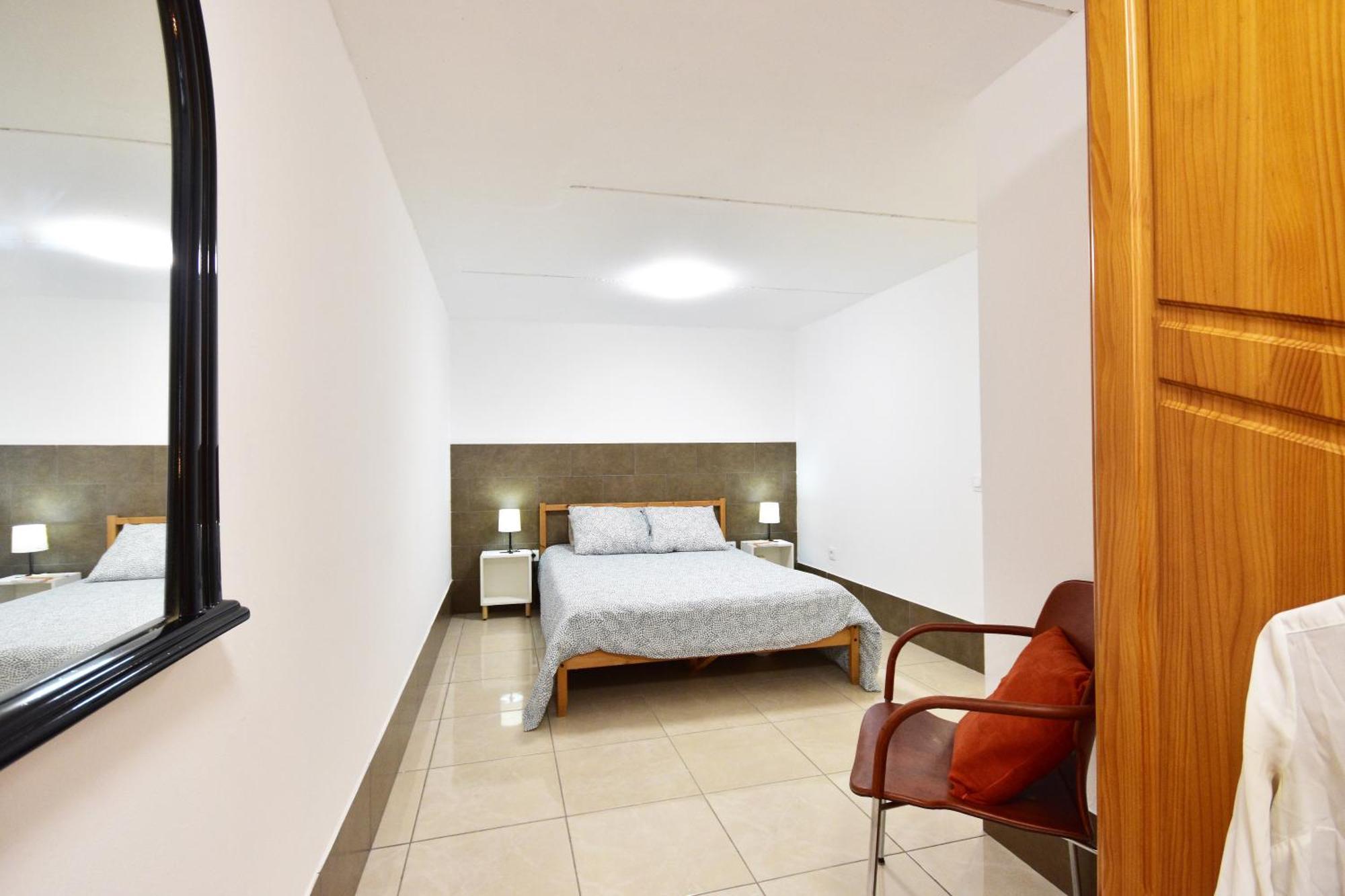 Apartamentos A 10 Minutos Del Aeropuerto Carrizal المظهر الخارجي الصورة