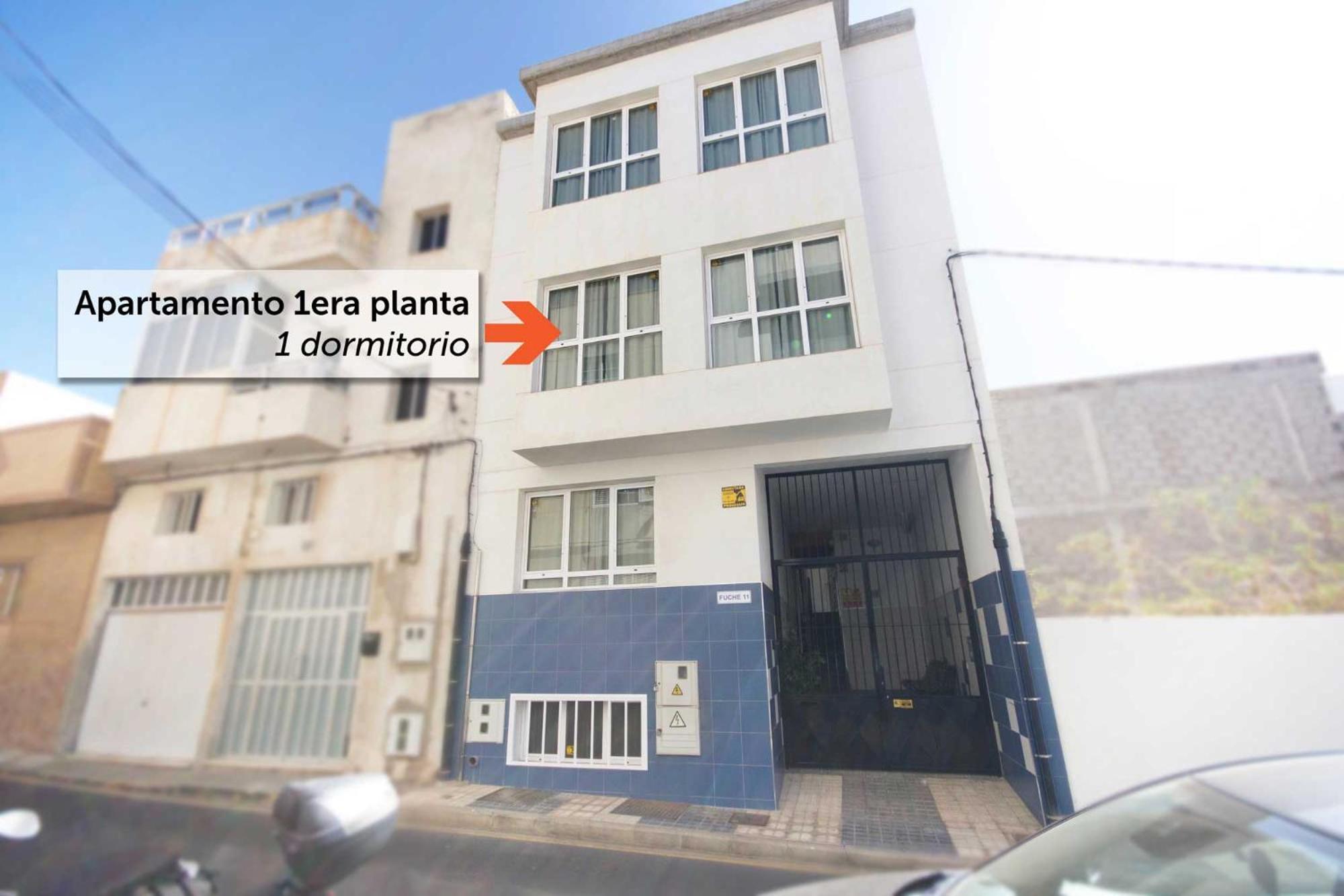 Apartamentos A 10 Minutos Del Aeropuerto Carrizal الغرفة الصورة